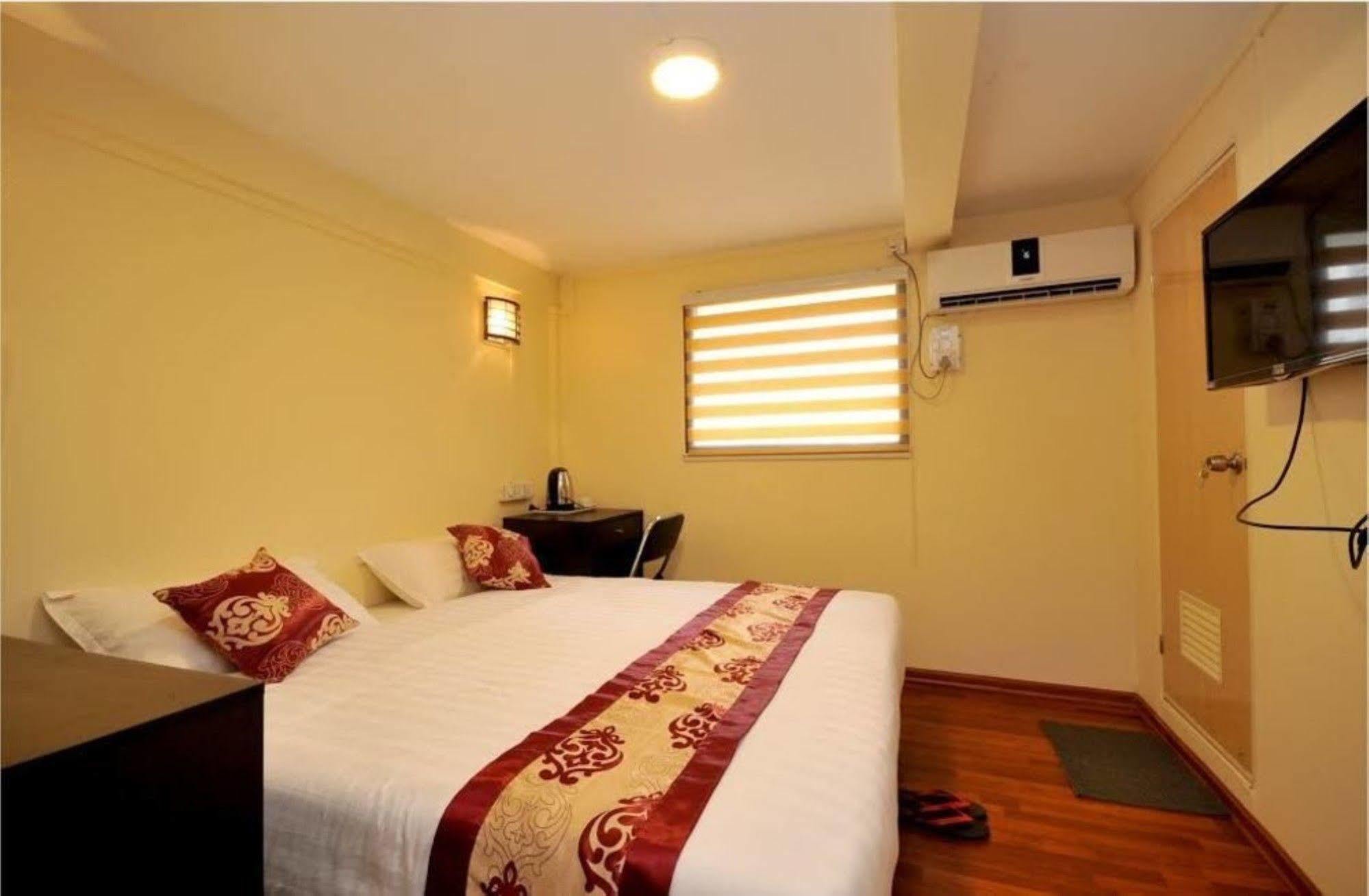York Residence Yangon Exterior photo